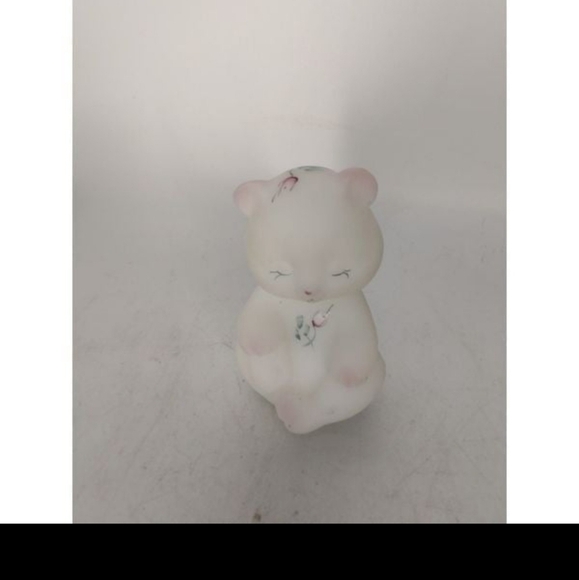 Vintage Fenton hand painted satin glass bear figurine, signed - Picture 7 of 10
